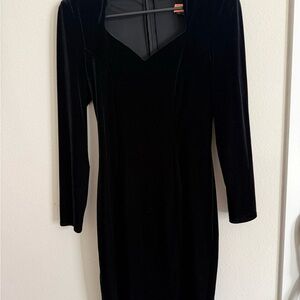 Long Sleeve Black Velvet V-Neck Dress